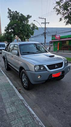 MITSUBISHI L200 2.5 GL 4X4 CD 8V TURBO DIESEL 4P MANUAL MITSUBISHI L200 2.5 GL 4X4 CD 8V TURBO DIESEL 4P MANUAL